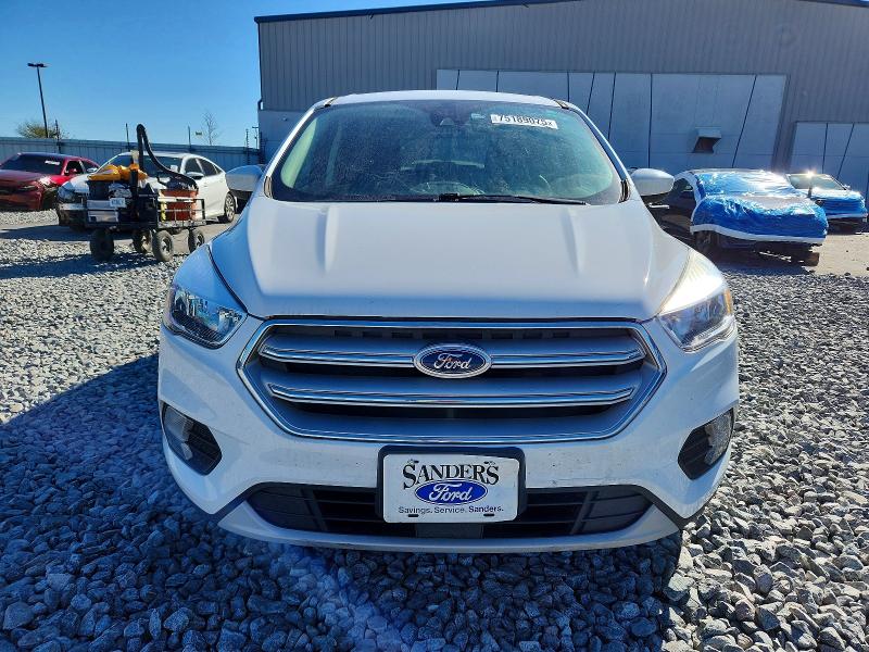 Photo 5 from auction – 2018 FORD ESCAPE with VIN 1FMCU0GD6JUC50195