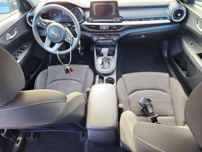 Photo 8 from auction – 2019 KIA FORTE with VIN 3KPF24AD8KE032279