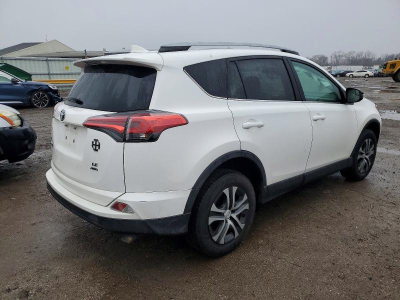 Photo 3 from auction – 2017 TOYOTA RAV4 LE with VIN 2T3BFREVXHW581420