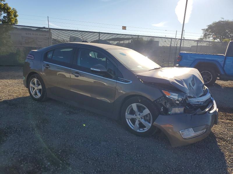 Photo 4 from auction – 2015 CHEVROLET VOLT with VIN 1G1RC6E46FU126791
