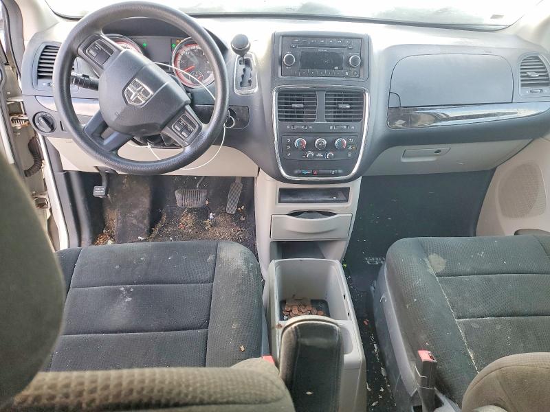 Photo 8 from auction – 2011 DODGE GRAND CARA with VIN 2D4RN3DG5BR742309
