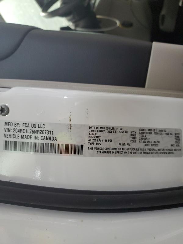 Photo 14 from auction – 2022 CHRYSLER PACIFICA H with VIN 2C4RC1L76NR207311