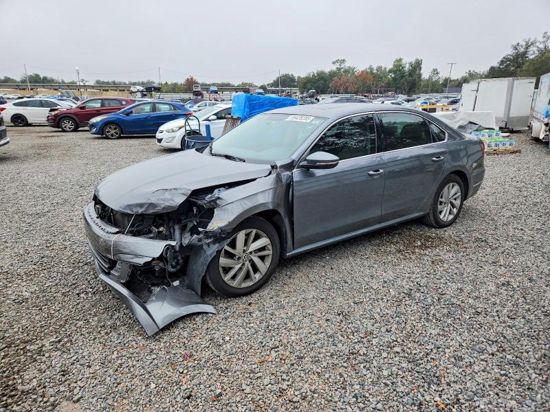 VOLKSWAGEN PASSAT 2018 with VIN 1VWBA7A35JC002217 - Photo from auction
