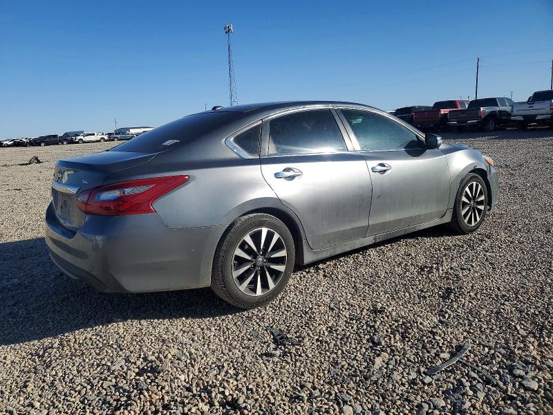 Photo 3 from auction – 2018 NISS ALTIMA with VIN 1N4AL3AP8JC234661