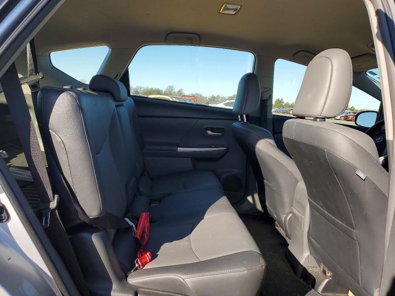 Photo 10 from auction – 2014 TOYOTA PRIUS V with VIN JTDZN3EUXE3312841