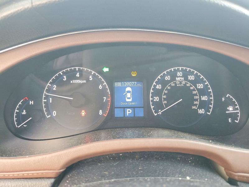 Photo 9 from auction – 2011 HYUNDAI GENESIS 3. with VIN KMHGC4DEXBU119913