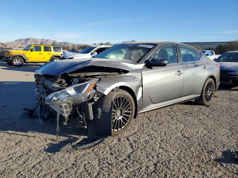 NISSAN ALTIMA 2019 with VIN 1N4BL4BV4KC172426 - Photo from auction
