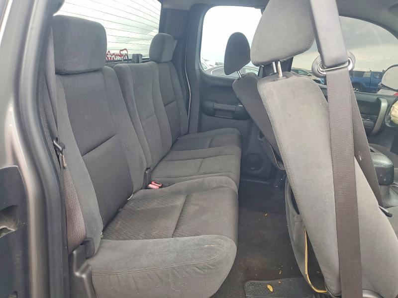 Photo 10 from auction – 2007 CHEVROLET SILVERADO with VIN 2GCEC19JX71590480