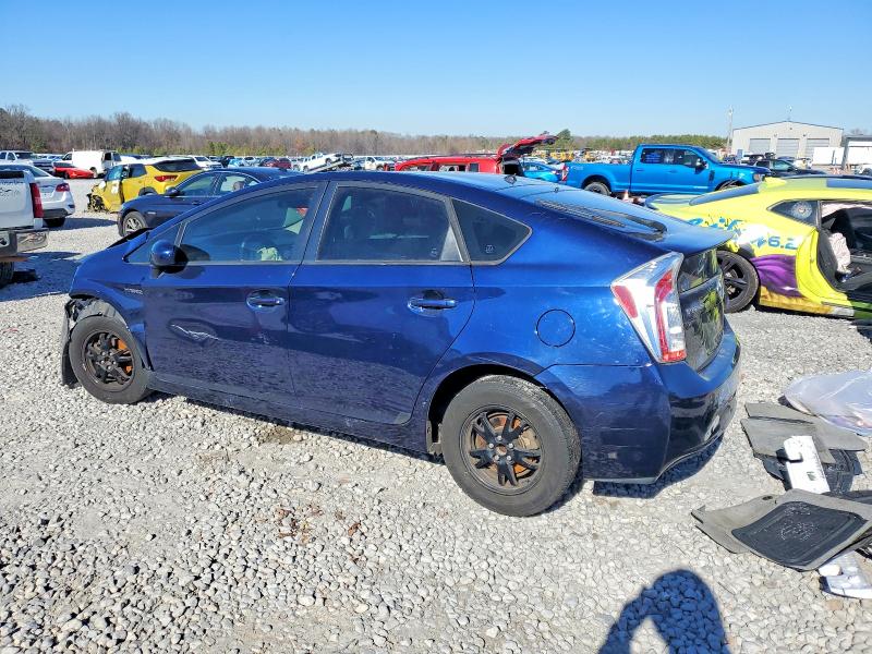 Photo 2 from auction – 2012 TOYOTA PRIUS with VIN JTDKN3DU9C0336033