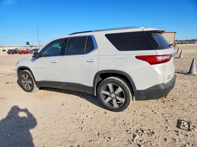 Photo 2 from auction – 2018 CHEVROLET TRAVERSE with VIN 1GNERHKW3JJ182596