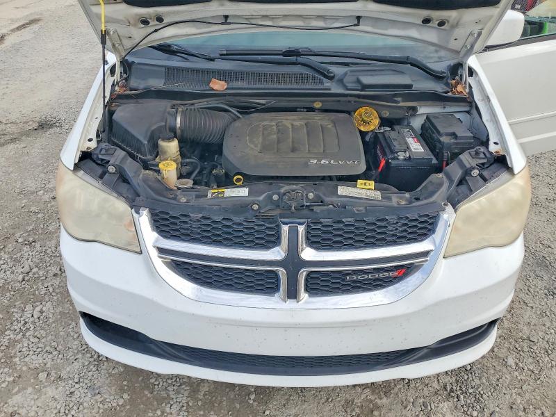 Photo 12 from auction – 2013 DODGE GRAND CARA with VIN 2C4RDGCG3DR820226