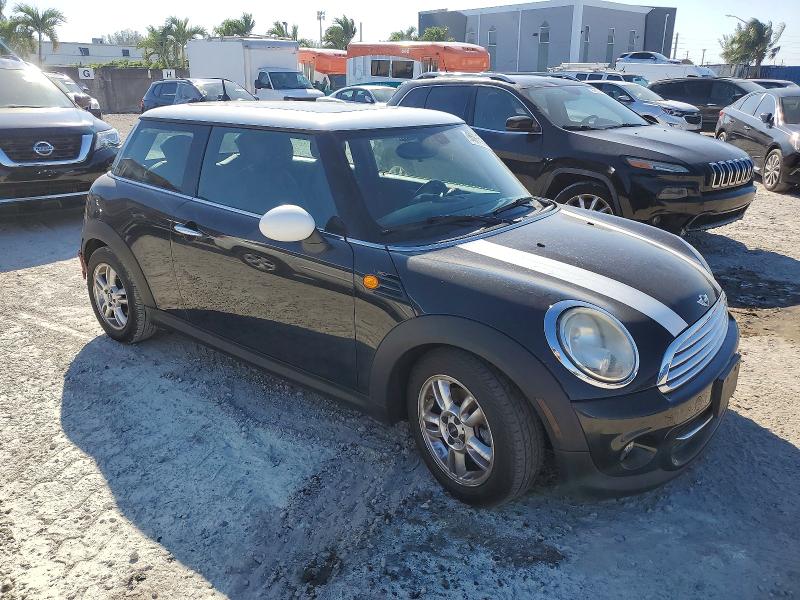 Photo 4 from auction – 2013 MINI COOPER with VIN WMWSU3C59DT548635