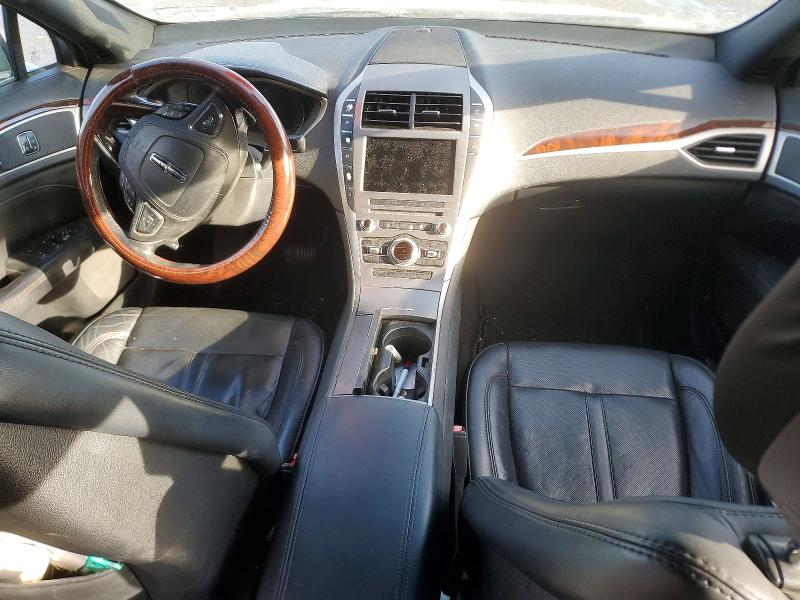Photo 7 from auction – 2017 LINCOLN MKZ RESERV with VIN 3LN6L5E91HR638058
