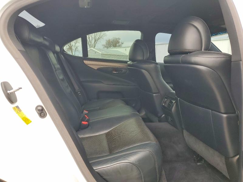 Photo 10 from auction – 2014 LEXUS LS 460 with VIN JTHBL5EF1E5132588
