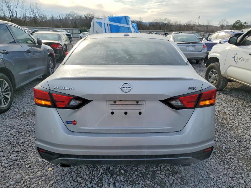 Photo 6 from auction – 2019 NISSAN ALTIMA SR with VIN 1N4BL4CV0KC111976