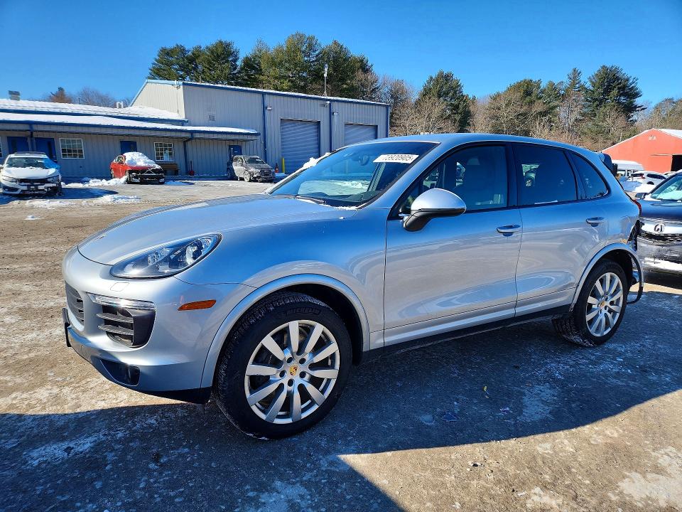 PORSCHE CAYENNE 2017 with VIN WP1AA2A25HKA80357 - Photo from auction