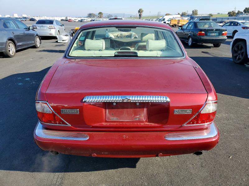 Photo 6 from auction – 2001 JAGUAR VANDENPLAS with VIN SAJDA24C91LF20782