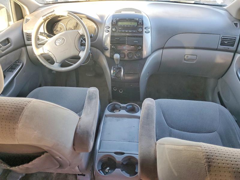 Photo 8 from auction – 2006 TOYOTA SIENNA with VIN 5TDZA23C46S390953