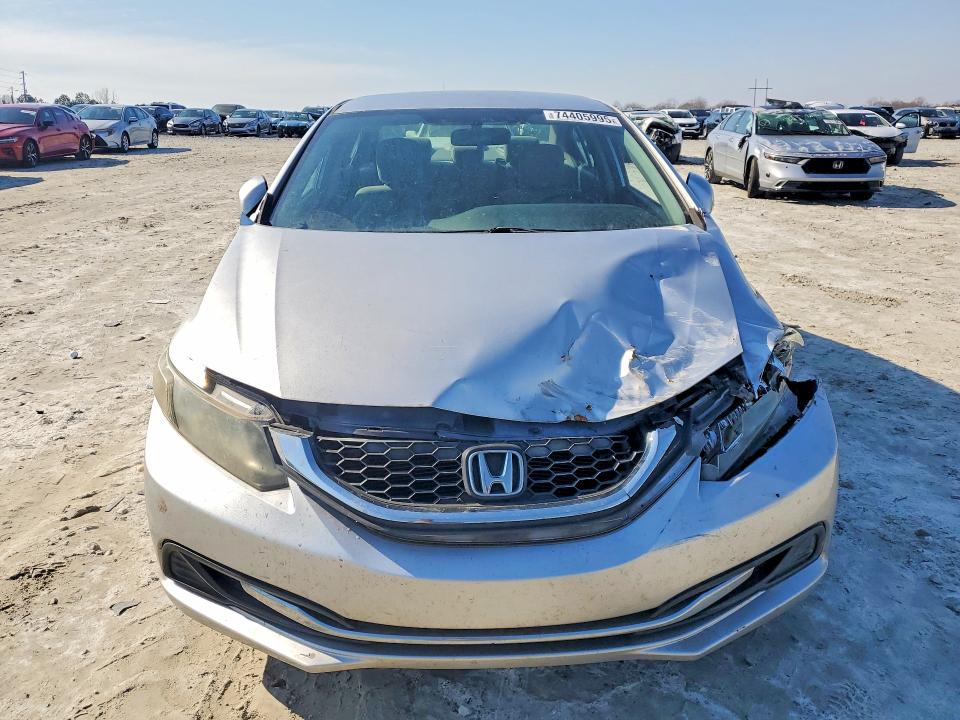 Photo 5 from auction – 2013 HONDA CIVIC LX with VIN 19XFB2F50DE013590