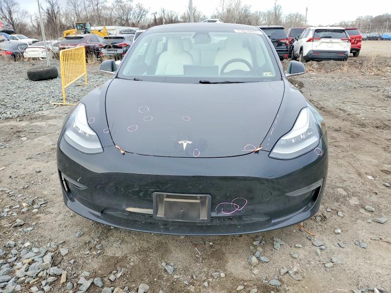 Photo 5 from auction – 2019 TESLA MODEL 3 with VIN 5YJ3E1EB4KF390555