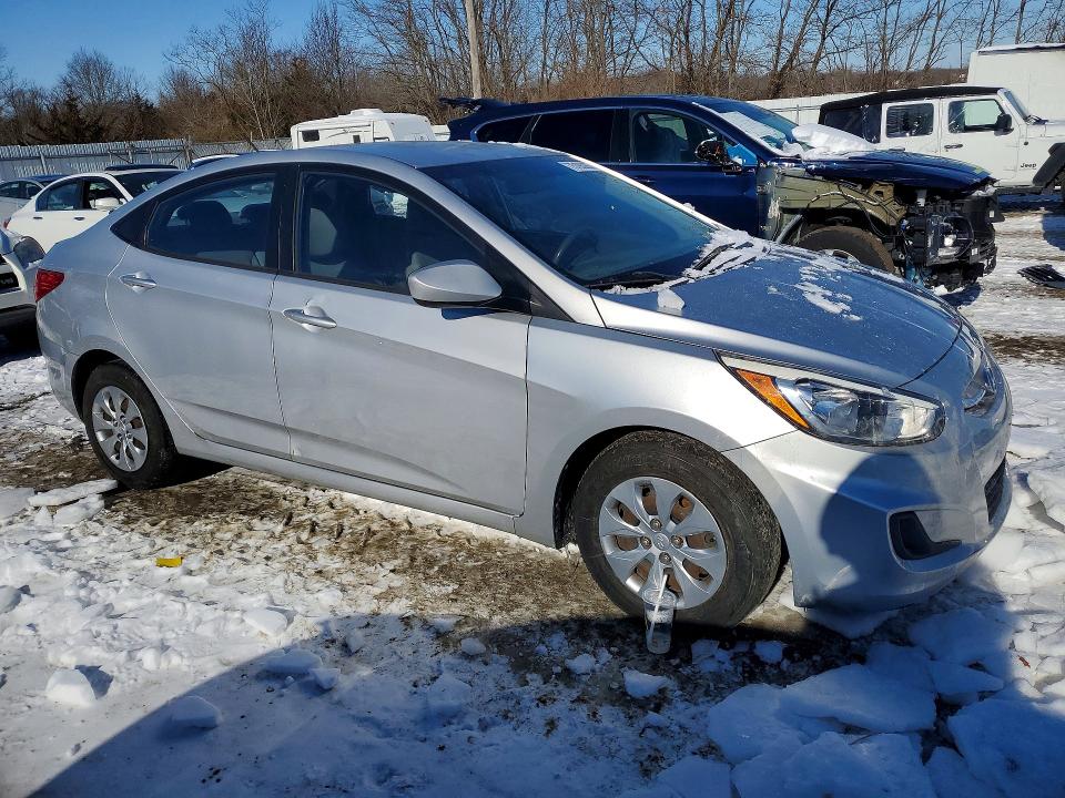 Photo 4 from auction – 2016 HYUNDAI ACCENT with VIN KMHCT4AE4GU063039