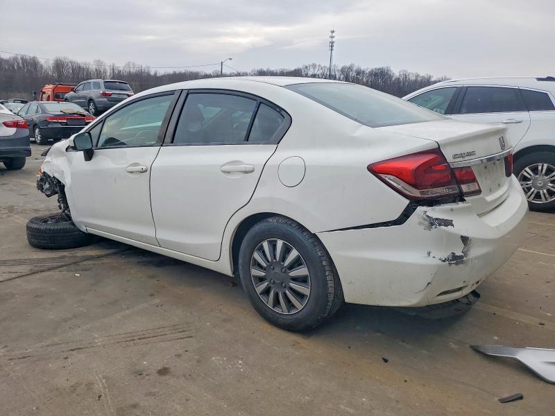 Photo 2 from auction – 2015 HONDA CIVIC LX with VIN 19XFB2F57FE049697