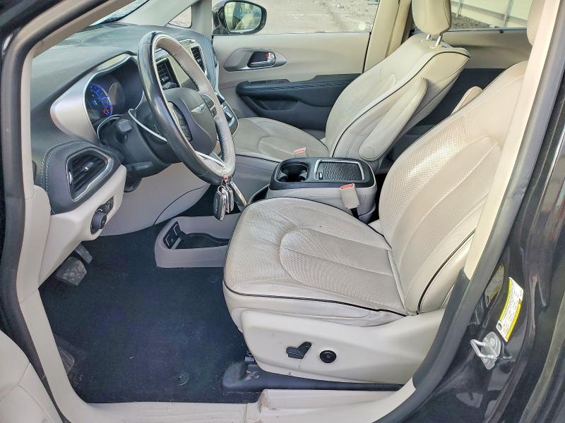 Photo 7 from auction – 2019 CHRYSLER PACIFICA H with VIN 2C4RC1N7XKR577718