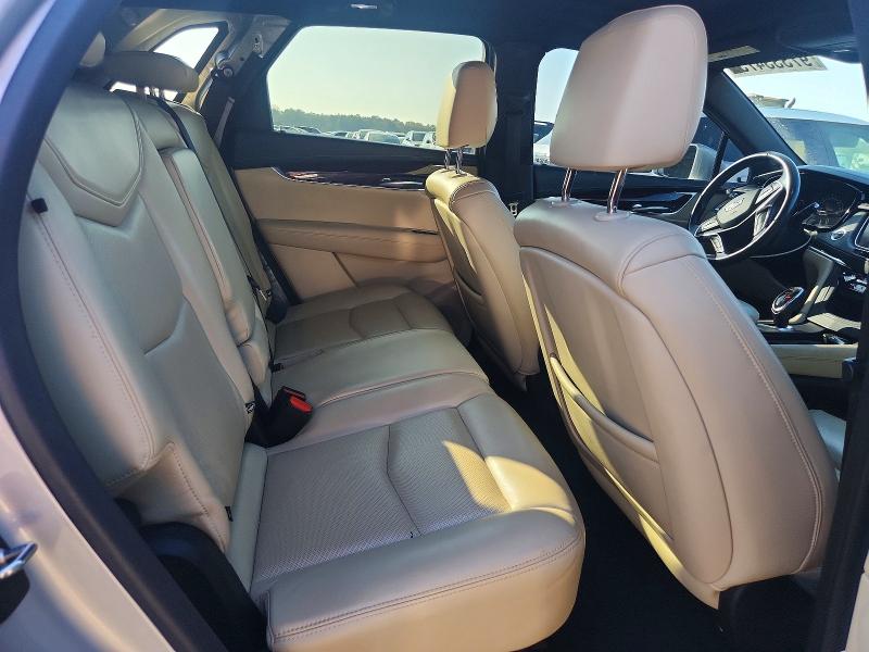 Photo 11 from auction – 2018 CADILLAC XT5 with VIN 1GYKNCRS6JZ174999