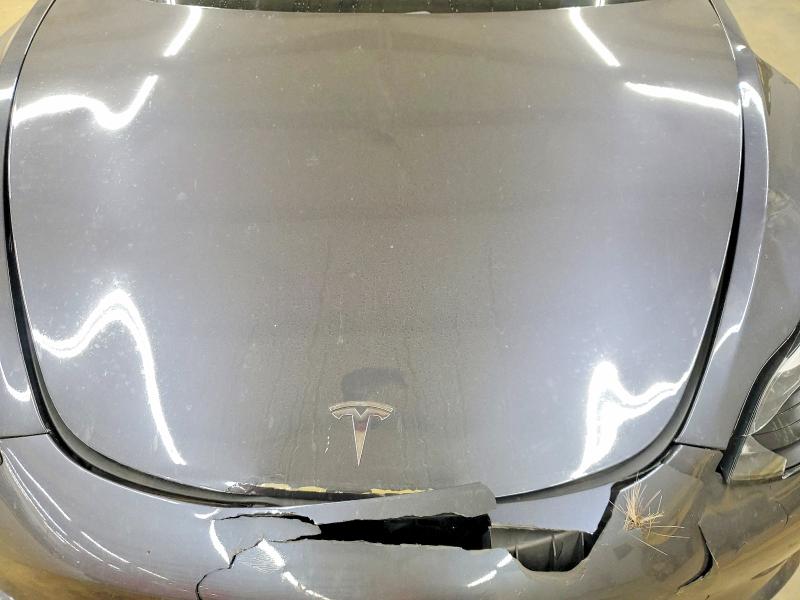 Photo 11 from auction – 2019 TESLA MODEL 3 with VIN 5YJ3E1EA7KF336402