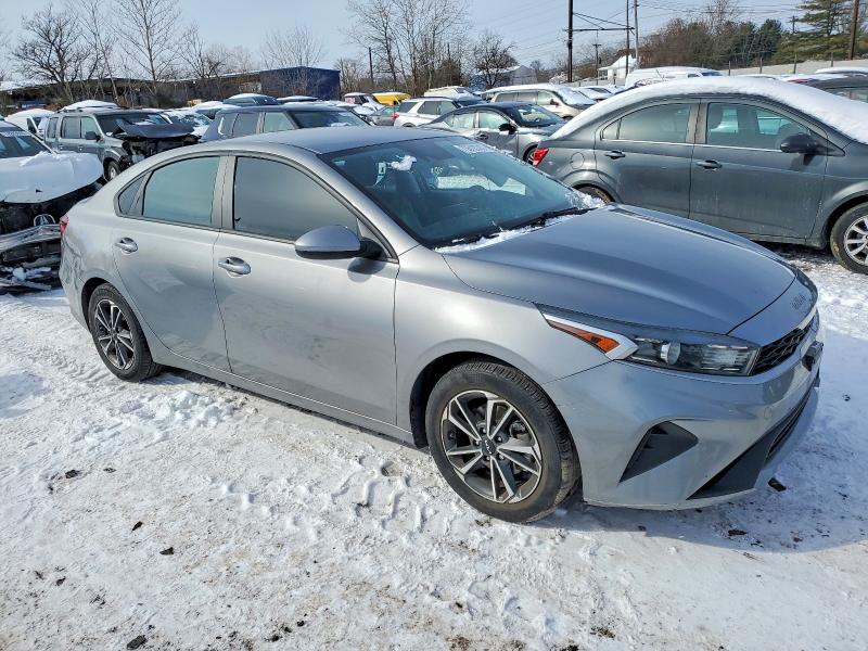 Photo 4 from auction – 2022 KIA FORTE with VIN 3KPF24AD2NE466590