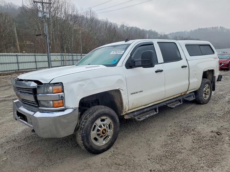 CHEVROLET SILVERADO 2015 with VIN 1GC1KVE84FF152332 - Photo from auction