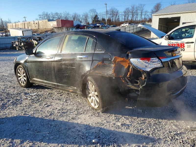 Photo 2 from auction – 2013 CHRYSLER 200 LIMITE with VIN 1C3CCBCG0DN585815