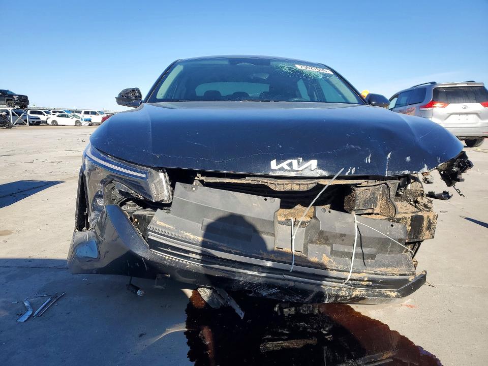 Photo 5 from auction – 2025 KIA K4 with VIN 3KPFT4DE3SE141430
