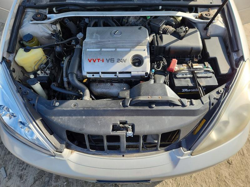 Photo 11 from auction – 2003 LEXUS ES with VIN JTHBF30G530102323