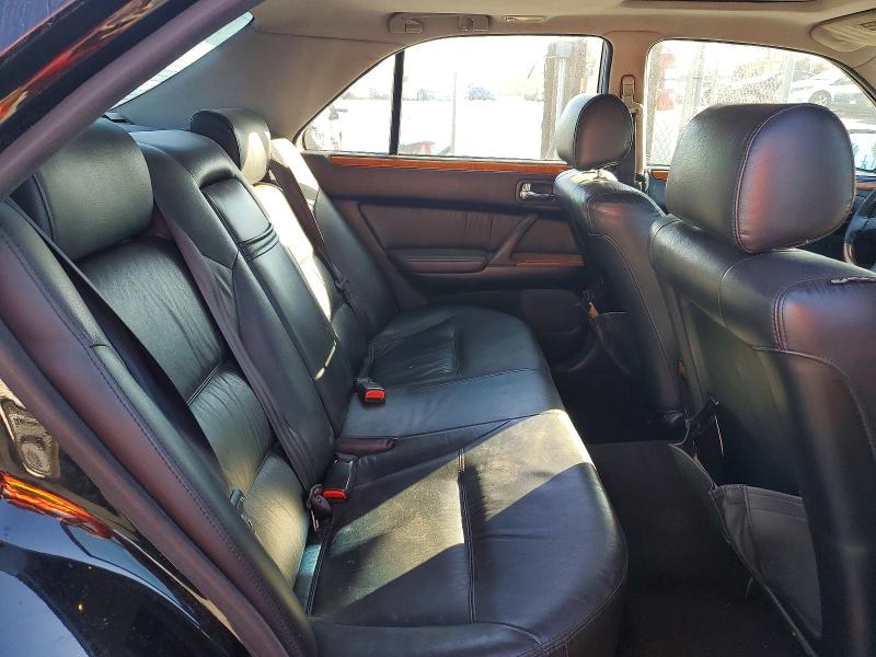 Photo 10 from auction – 2001 INFINITI Q45 BASE with VIN JNKBY31A31M101357