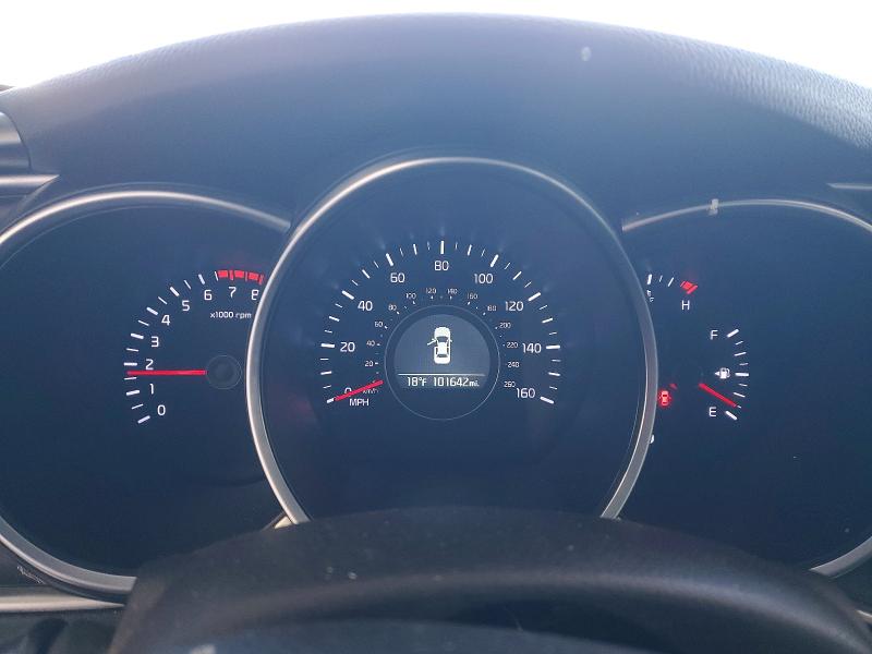 Photo 9 from auction – 2015 KIA OPTIMA with VIN KNAGM4A76F5579221