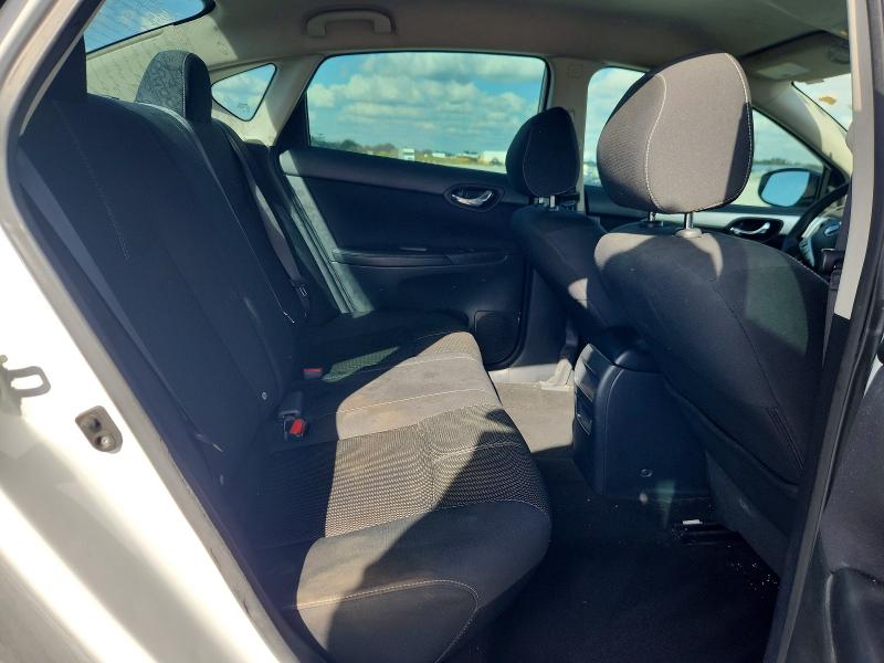 Photo 10 from auction – 2016 NISSAN SENTRA S with VIN 3N1AB7AP3GY283418