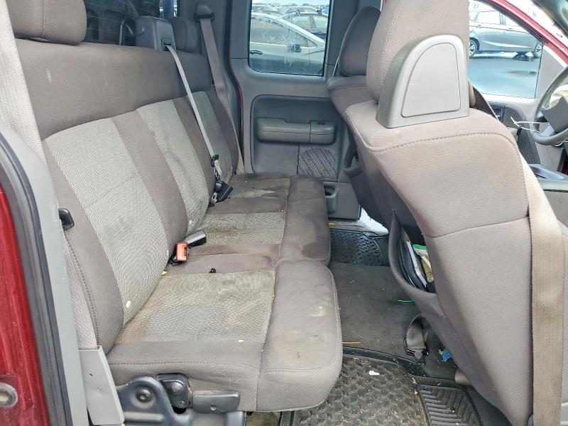 Photo 10 from auction – 2004 FORD F150 with VIN 1FTPX14584NB74753
