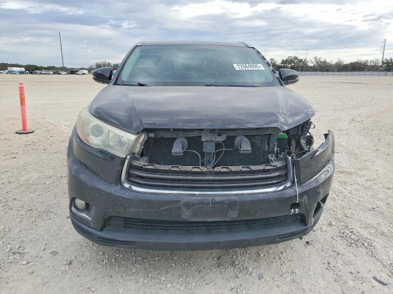Photo 5 from auction – 2016 TOYOTA HIGHLANDER with VIN 5TDYKRFH4GS158184