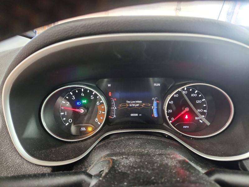 Photo 9 from auction – 2019 JEEP COMPASS LA with VIN 3C4NJDBB2KT619603
