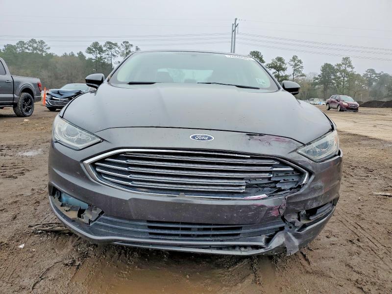 Photo 5 from auction – 2017 FORD FUSION with VIN 3FA6P0G73HR339443