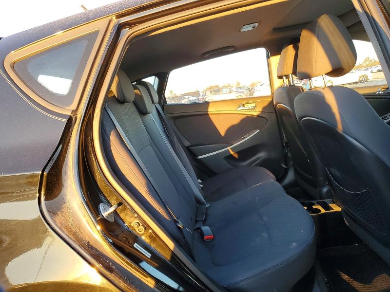 Photo 10 from auction – 2014 HYUNDAI ACCENT GLS with VIN KMHCU5AE2EU174432