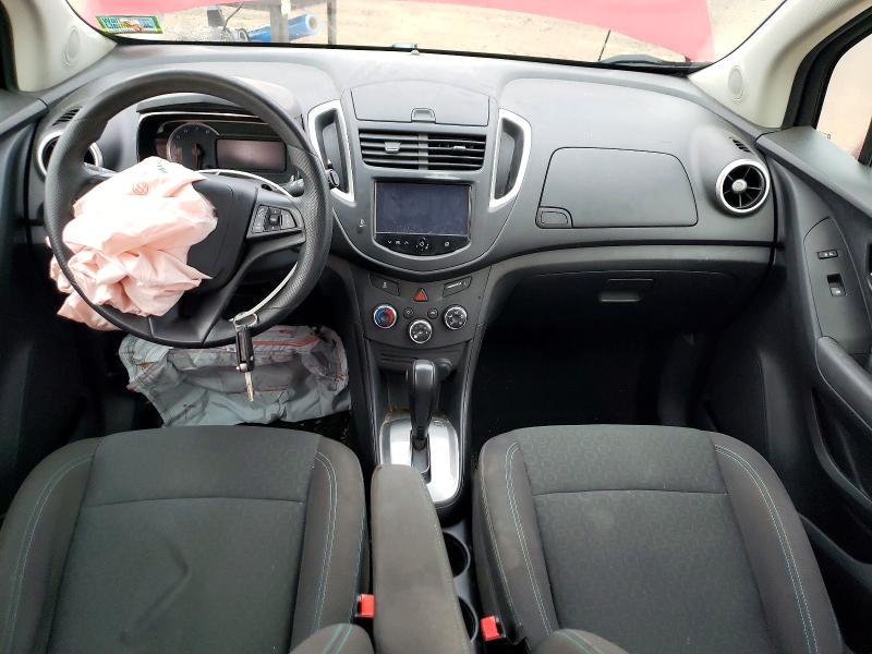 Photo 8 from auction – 2015 CHEVROLET TRAX 1LS with VIN KL7CJPSB2FB204018