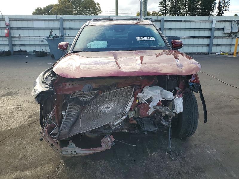 Photo 5 from auction – 2022 TOYOTA HIGHLANDER with VIN 5TDGZRBH2NS582411