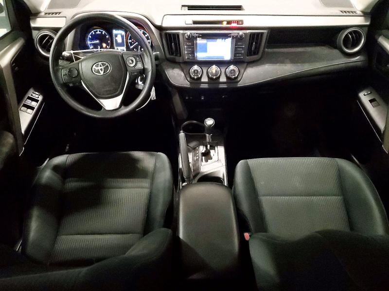 Photo 8 from auction – 2018 TOYOTA RAV4 LE with VIN 2T3BFREV5JW753097