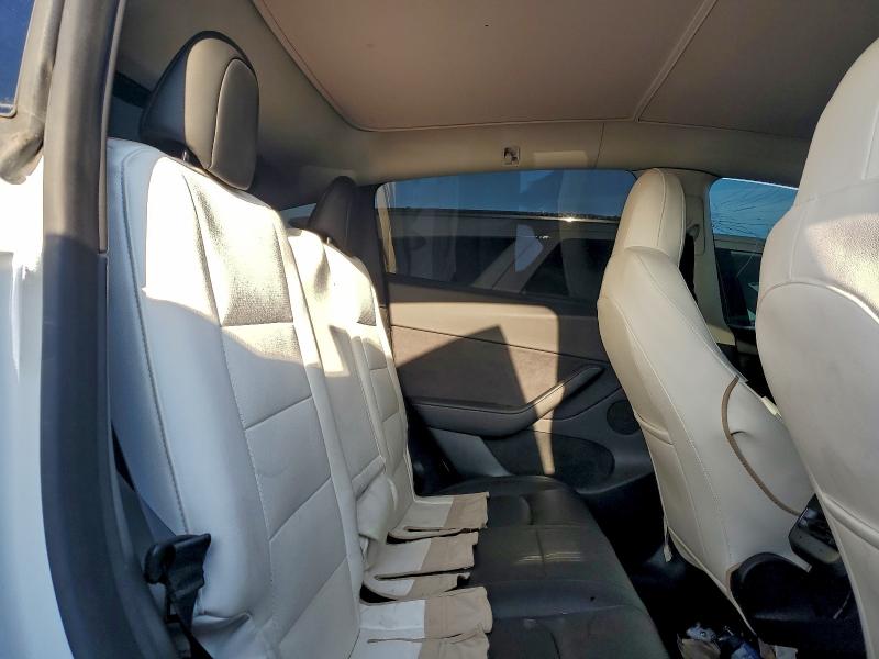 Photo 11 from auction – 2021 TESLA MODEL Y with VIN 5YJYGDEF3MF072983