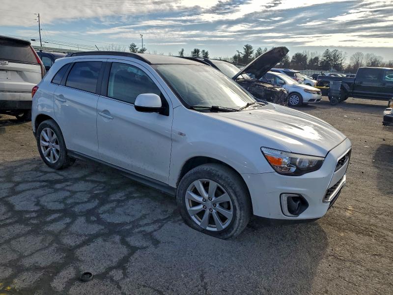 Photo 4 from auction – 2015 MITSUBISHI OUTLANDER with VIN 4A4AR4AU9FE052363