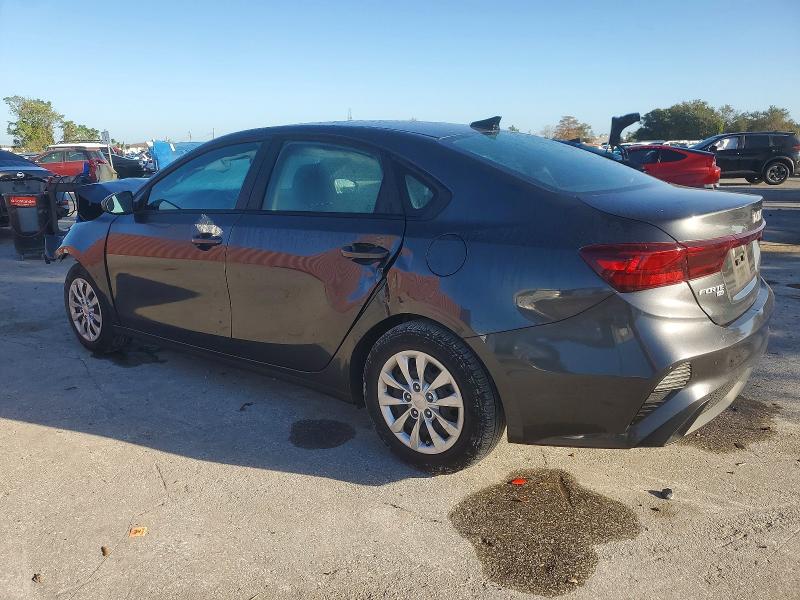 Photo 2 from auction – 2022 KIA FORTE FE with VIN 3KPF24AD5NE498482