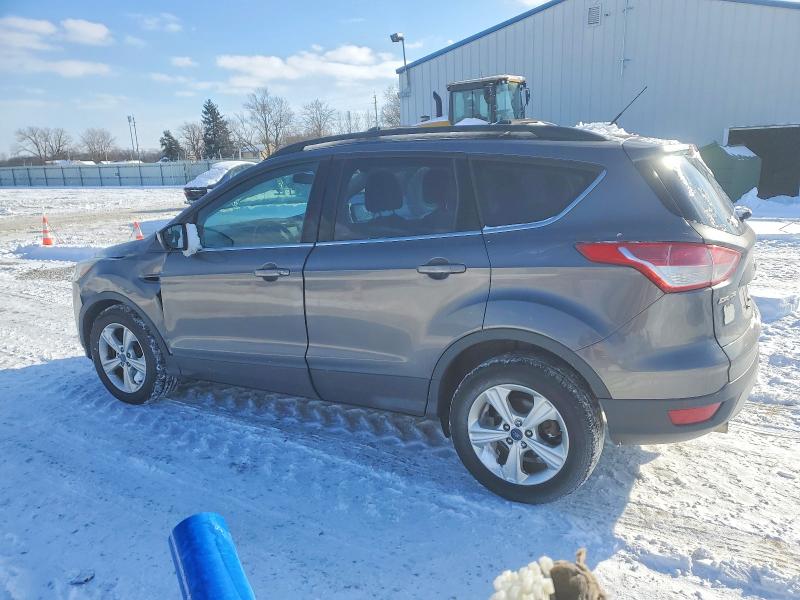 Photo 2 from auction – 2013 FORD ESCAPE SE with VIN 1FMCU9GX8DUB29753