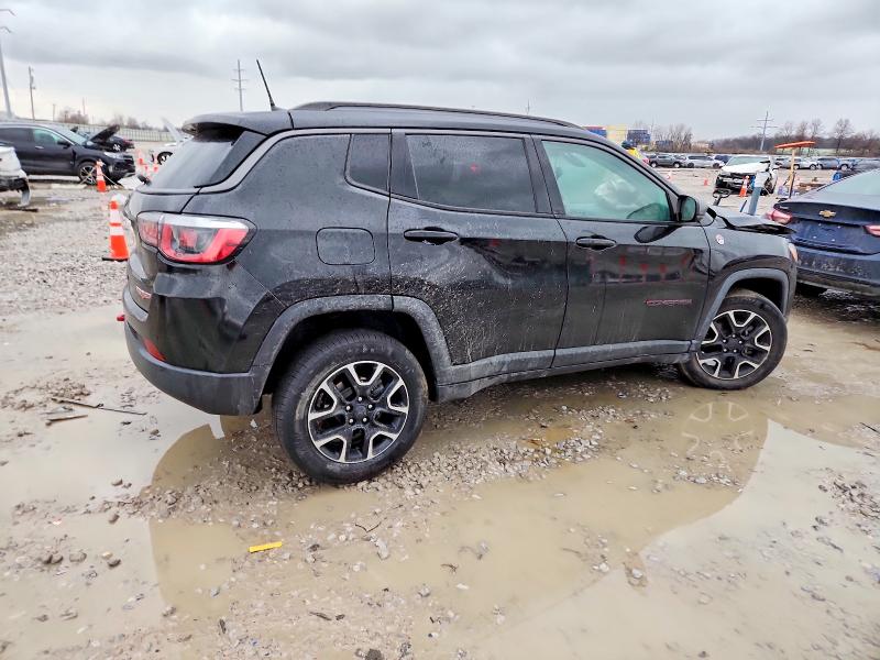 Photo 3 from auction – 2020 JEEP COMPASS with VIN 3C4NJDDB0LT195529